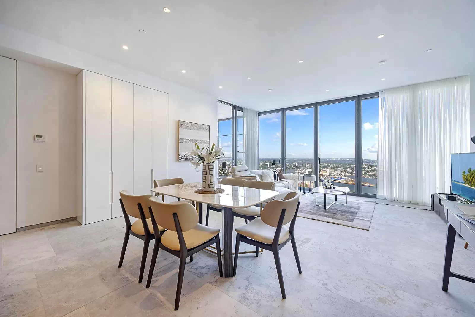 68D/2 Watermans Quay, Barangaroo For Sale by Sydney Sotheby's International Realty - image 7