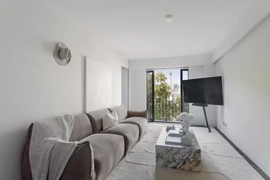 617/50 Macleay Street, Potts Point Auction by Sydney Sotheby's International Realty