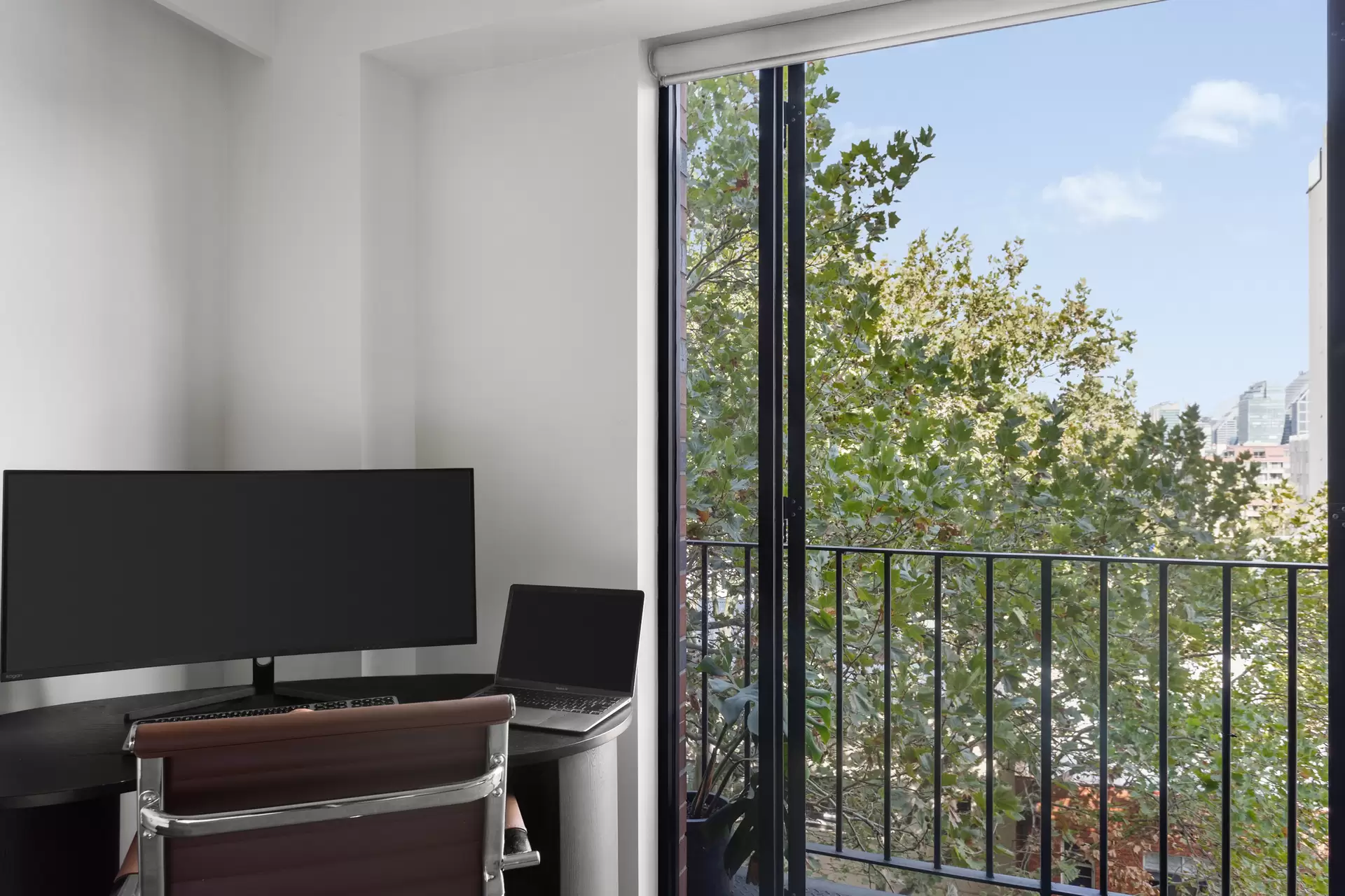 617/50 Macleay Street, Potts Point Auction by Sydney Sotheby's International Realty - image 1