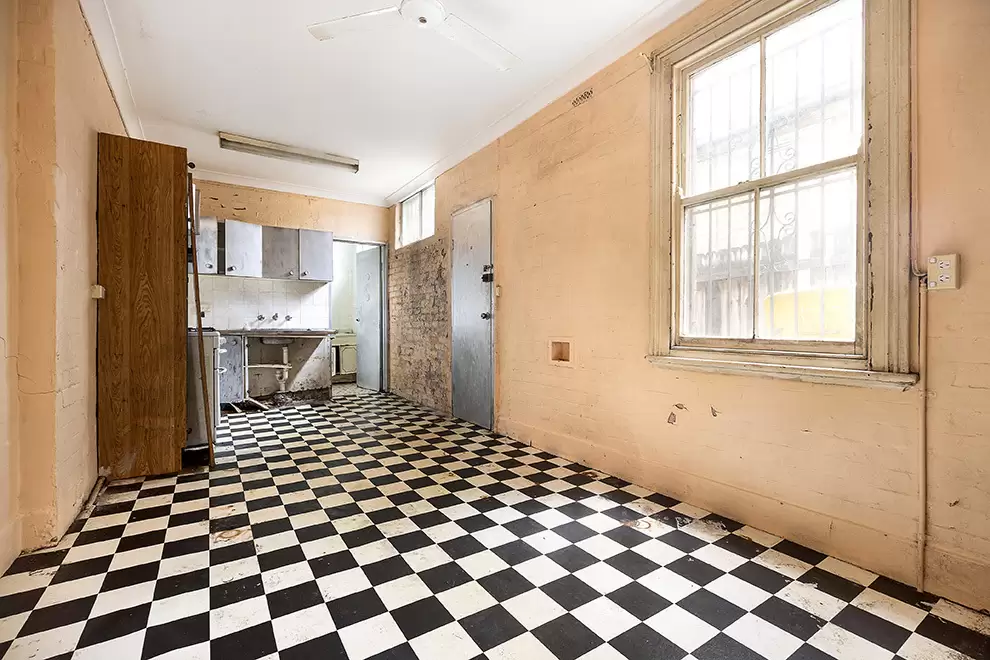 194 Barcom Avenue, Darlinghurst For Sale by Sydney Sotheby's International Realty - image 4