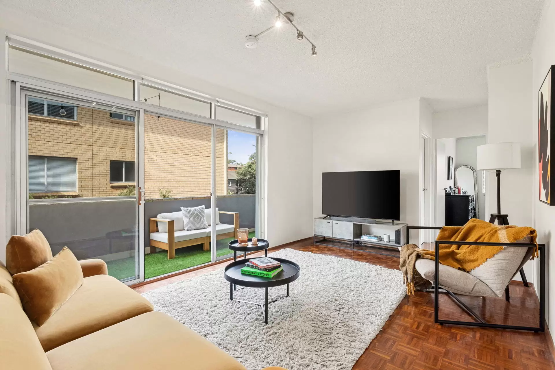 3/17 Carr Street, Coogee Auction by Sydney Sotheby's International Realty - image 1
