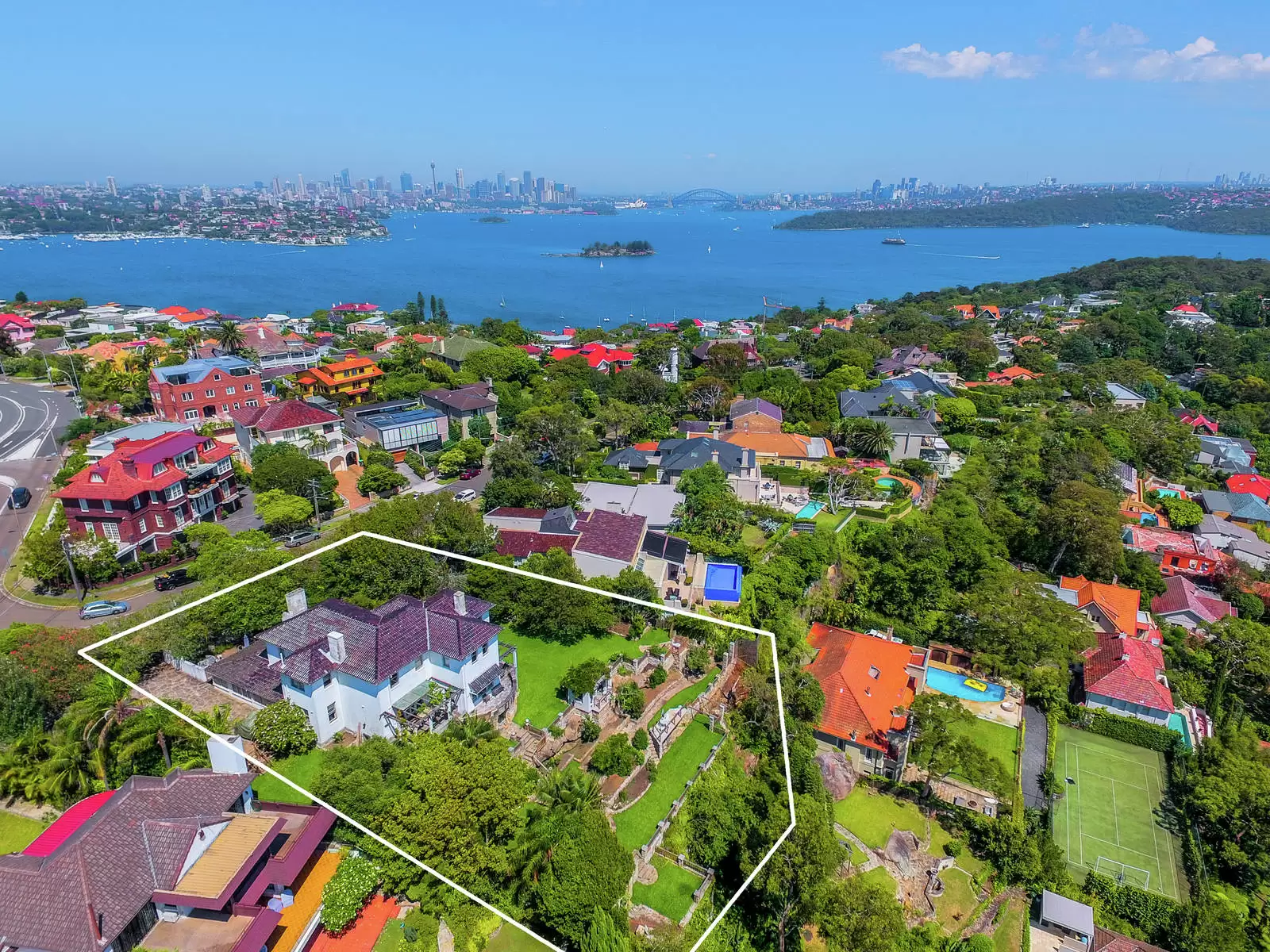 1 Wentworth Road, Vaucluse Sold by Sydney Sotheby's International Realty - image 1