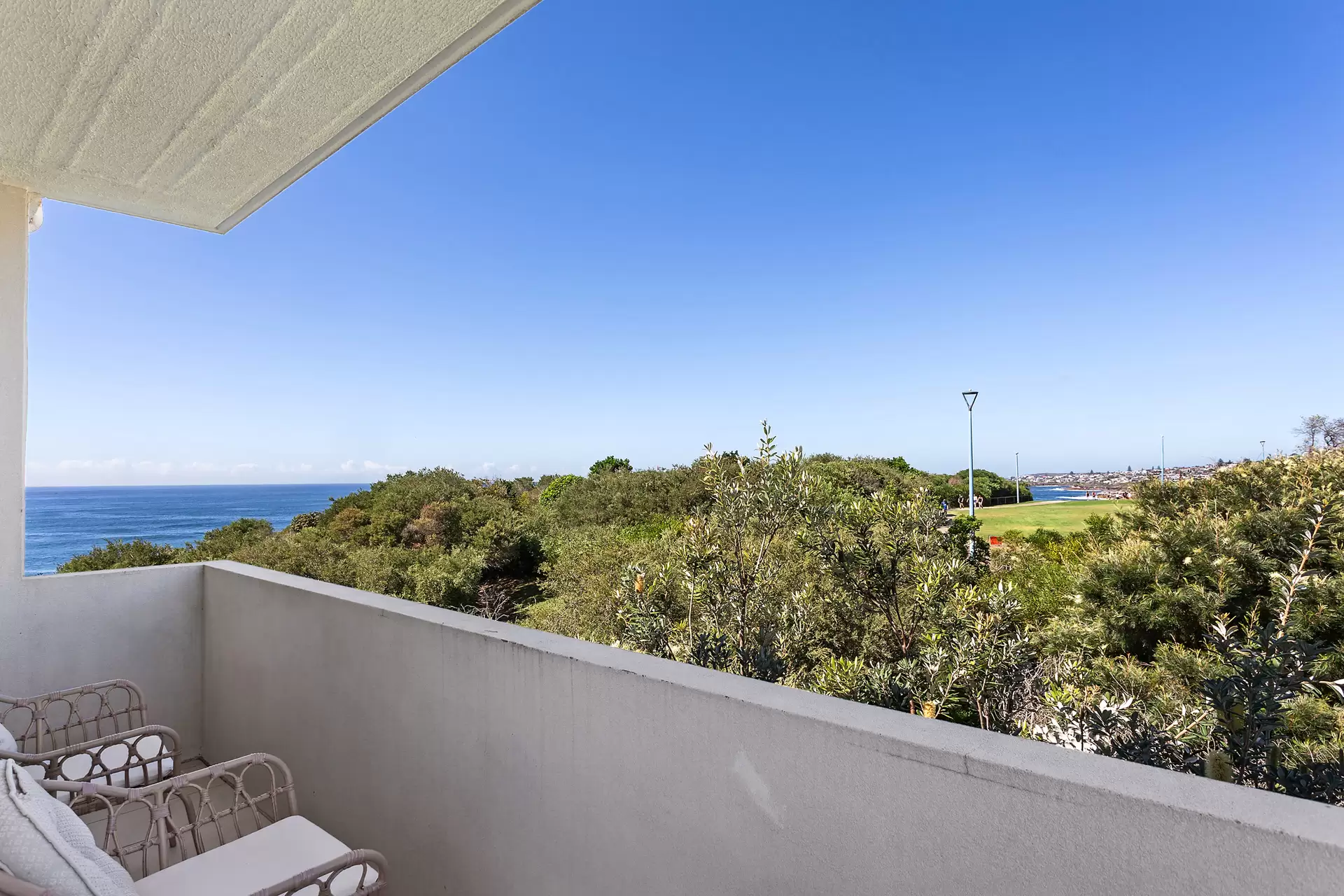 14/5-7 Major Street, Coogee Auction by Sydney Sotheby's International Realty - image 3