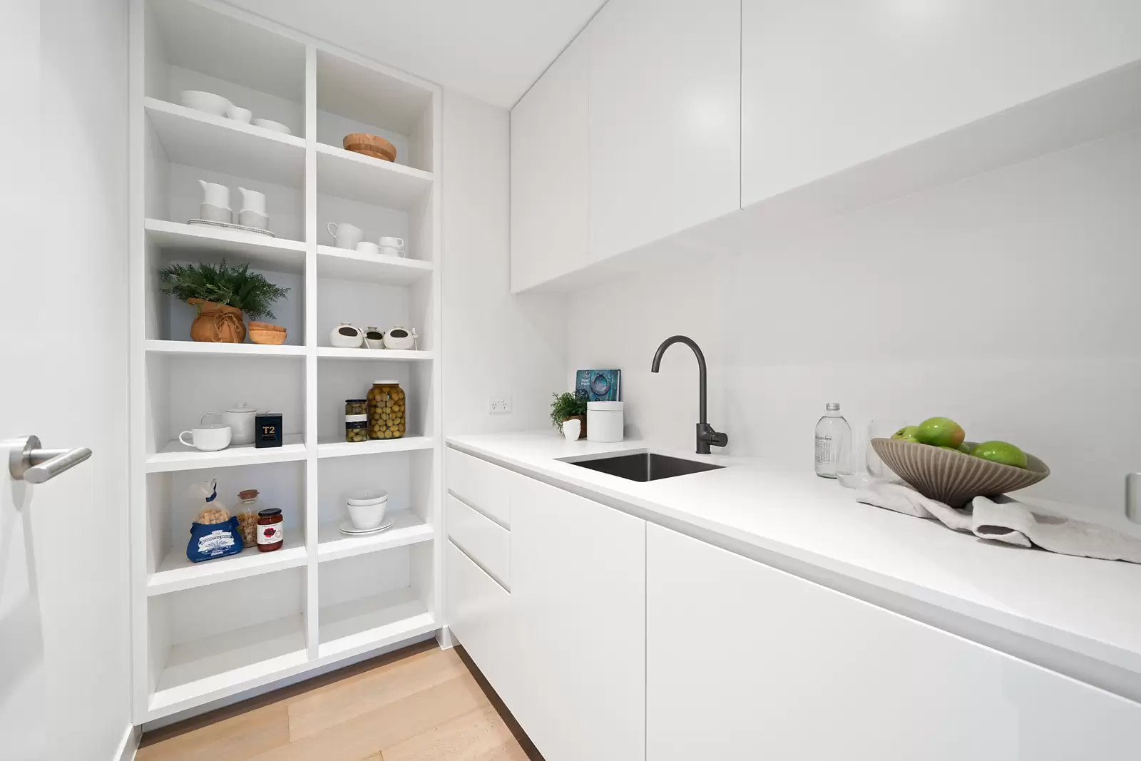 4/319 New South Head Road, Double Bay Auction by Sydney Sotheby's International Realty - image 4