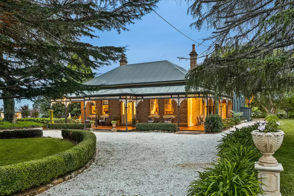 37 Railway Parade, Balmoral Village For Sale by Sydney Sotheby's International Realty