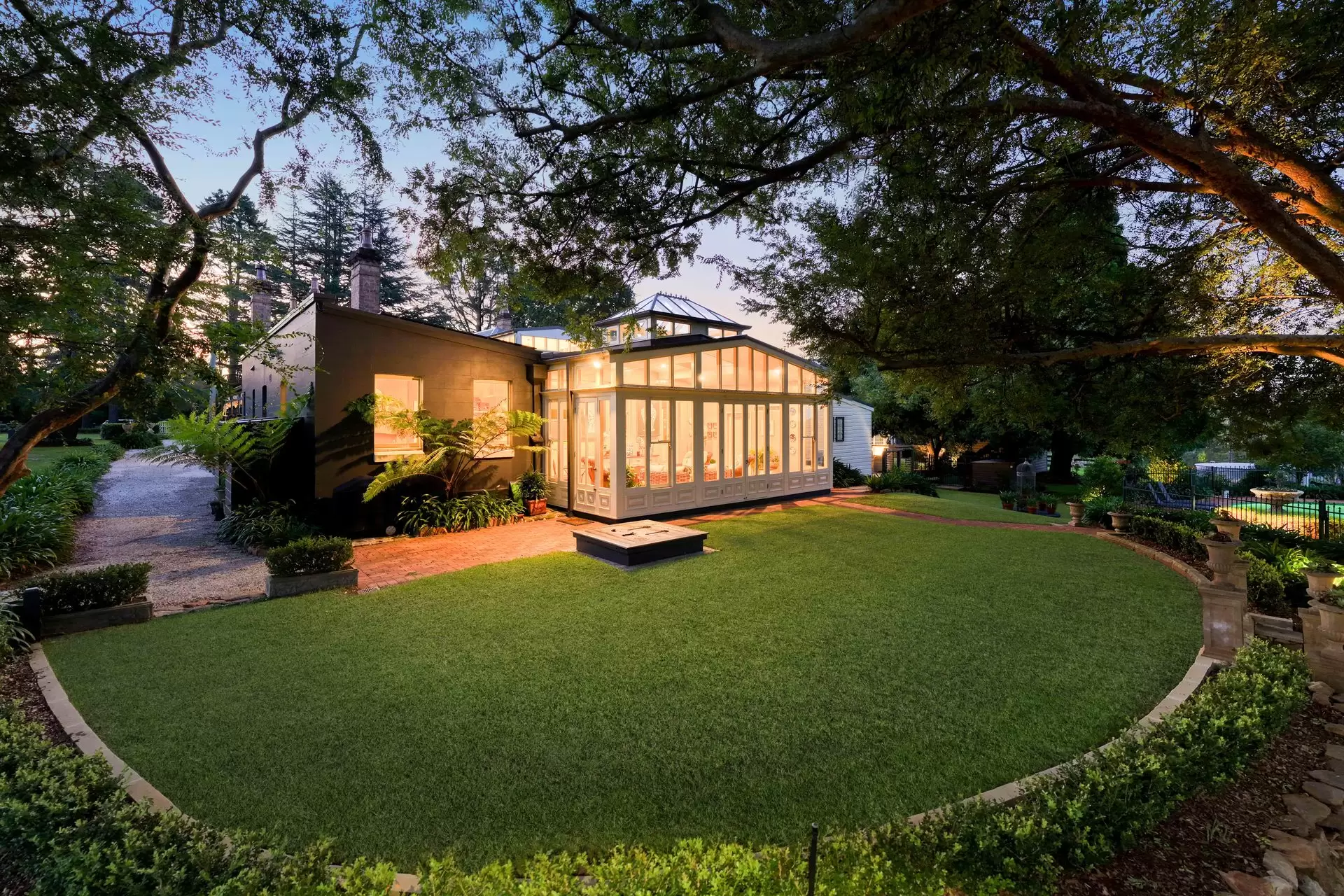 37 Railway Parade, Balmoral Village For Sale by Sydney Sotheby's International Realty - image 7
