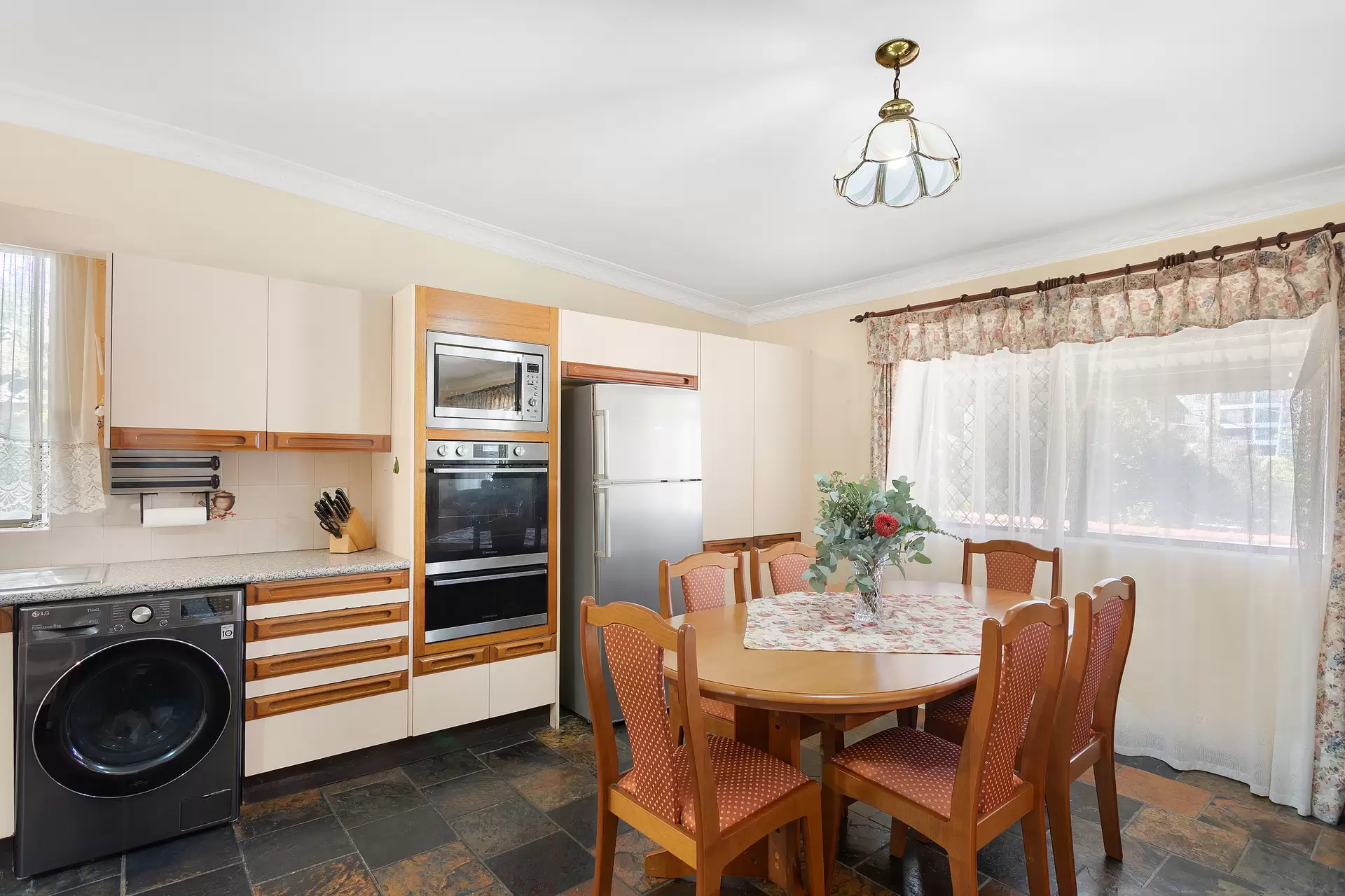 153 Mount Street, Coogee For Sale by Sydney Sotheby's International Realty - image 6
