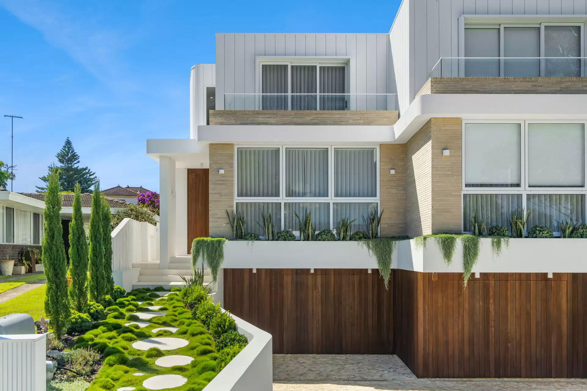 15 Larose Avenue, Matraville Sold by Sydney Sotheby's International Realty - image 2