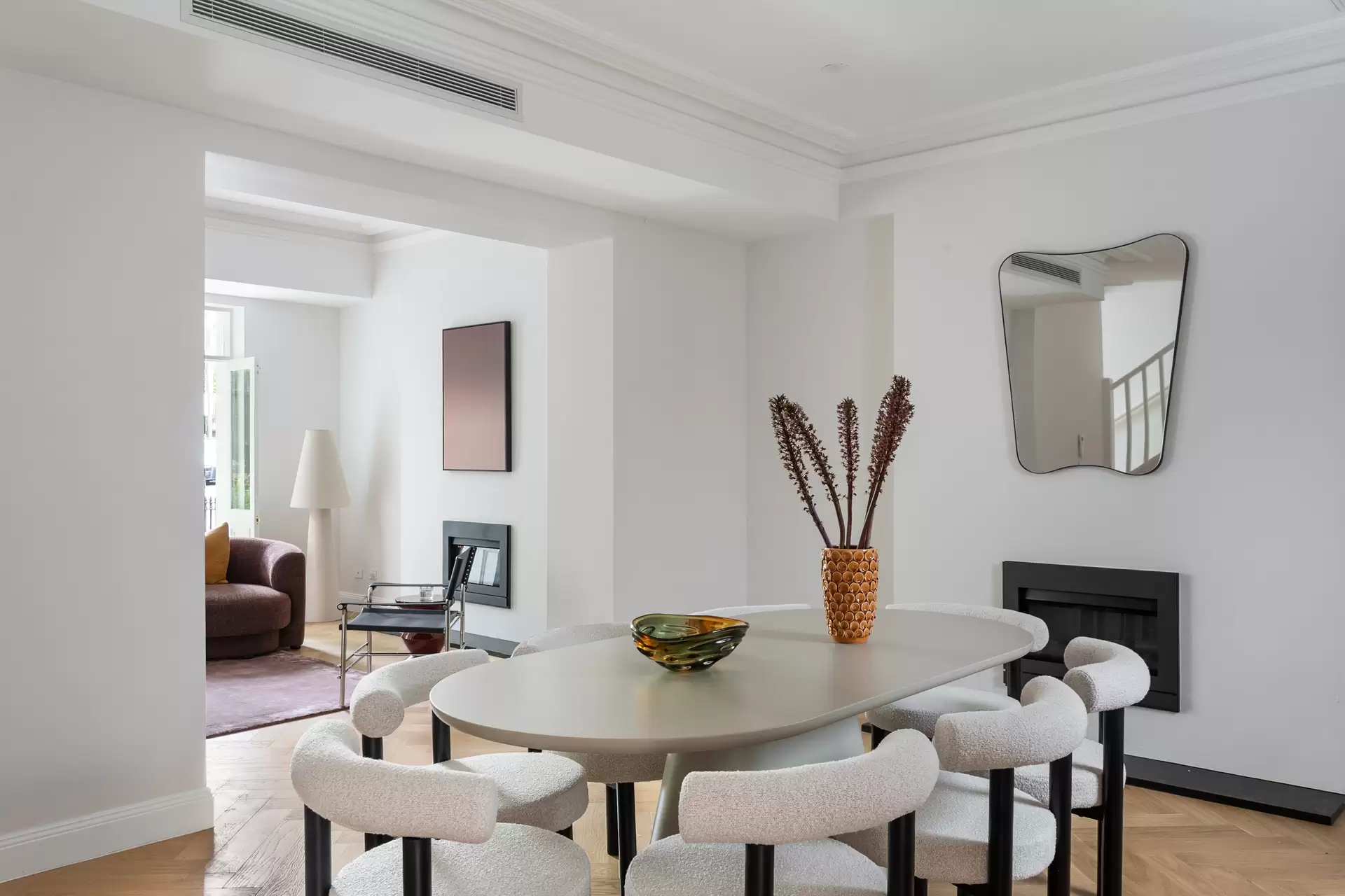 42 Kellett Street, Potts Point Auction by Sydney Sotheby's International Realty - image 1