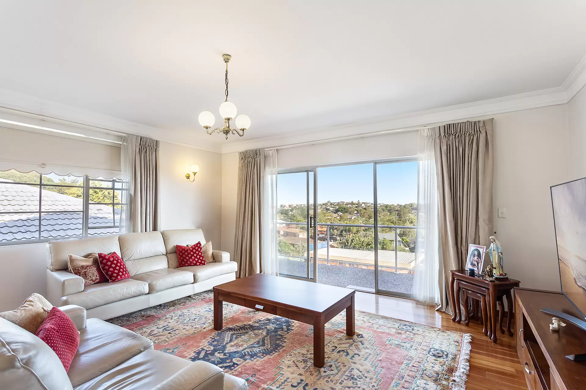 45 Mons Avenue, Maroubra Auction by Sydney Sotheby's International Realty - image 5