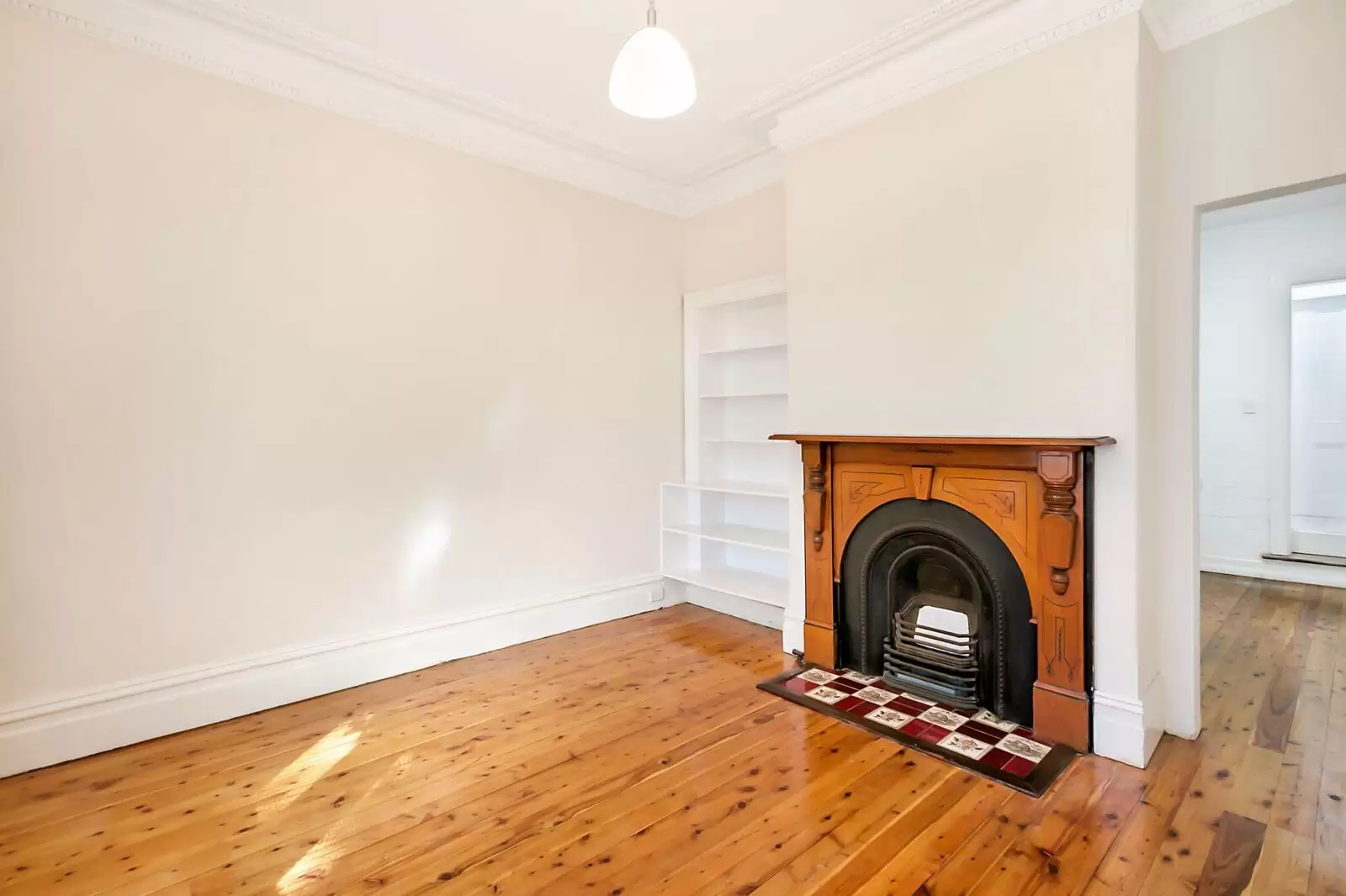 49 Sutherland Street, Paddington Sold by Sydney Sotheby's International Realty - image 3