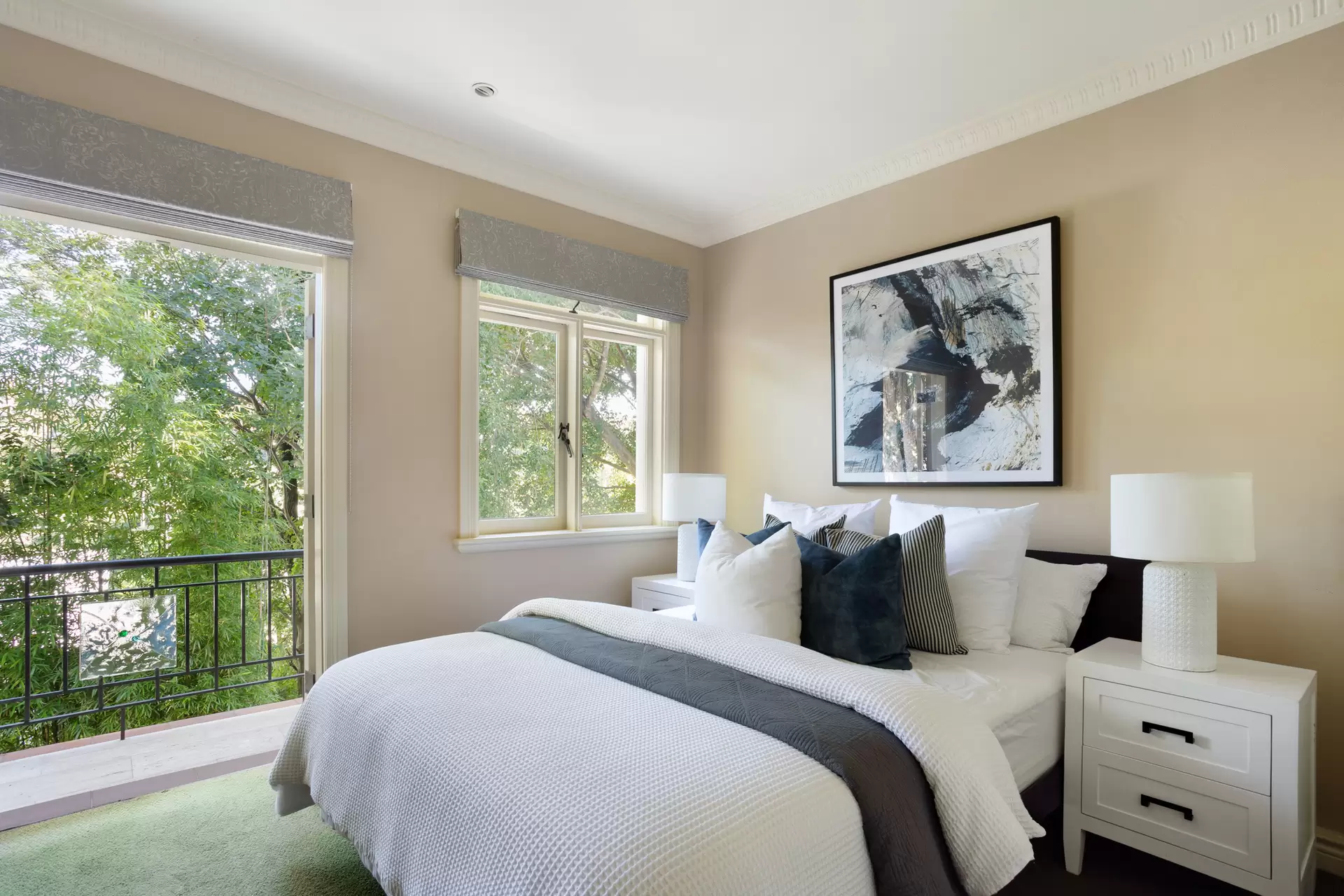 22A Upper Avenue, Mosman Auction by Sydney Sotheby's International Realty - image 1