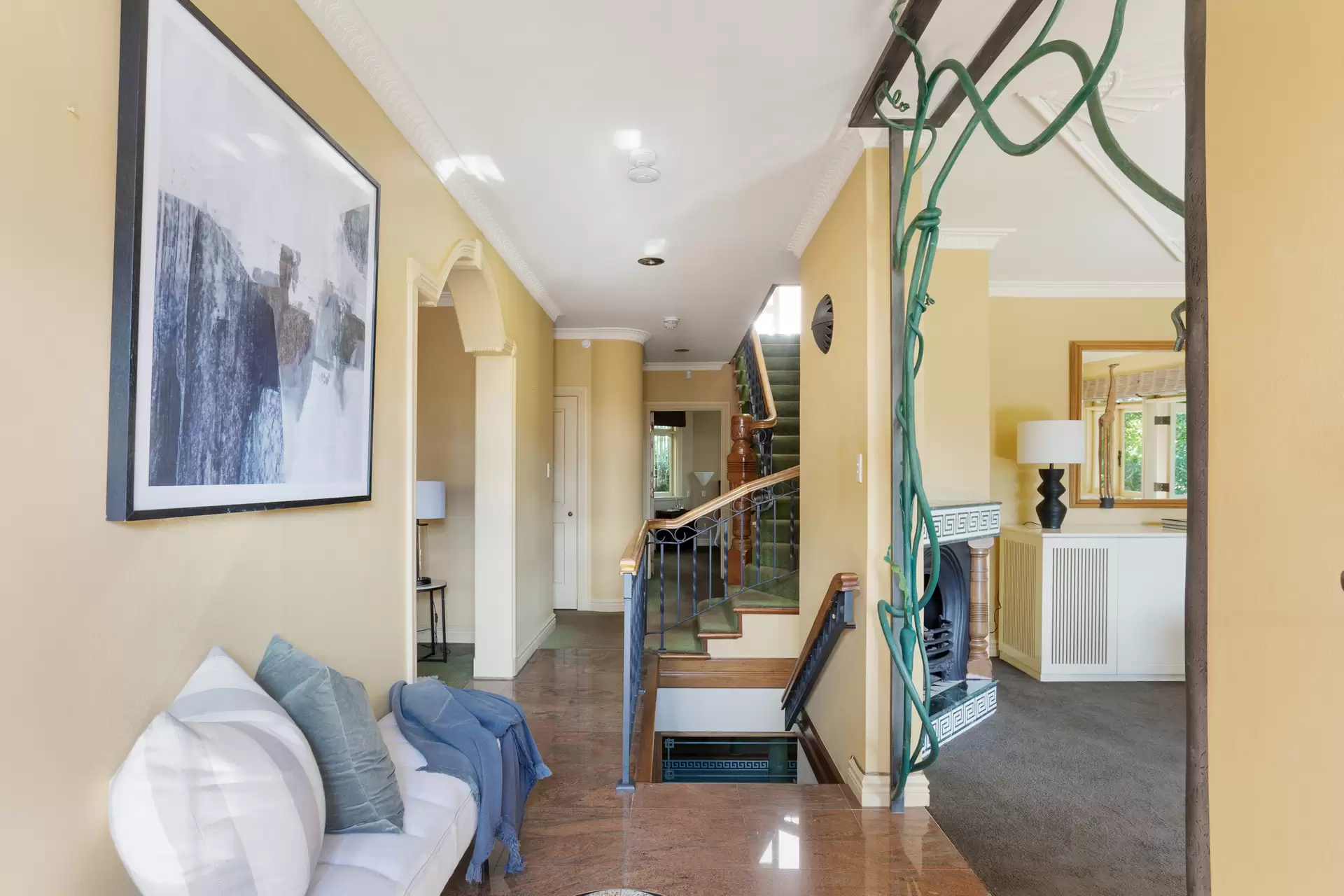 22A Upper Avenue, Mosman Auction by Sydney Sotheby's International Realty - image 1