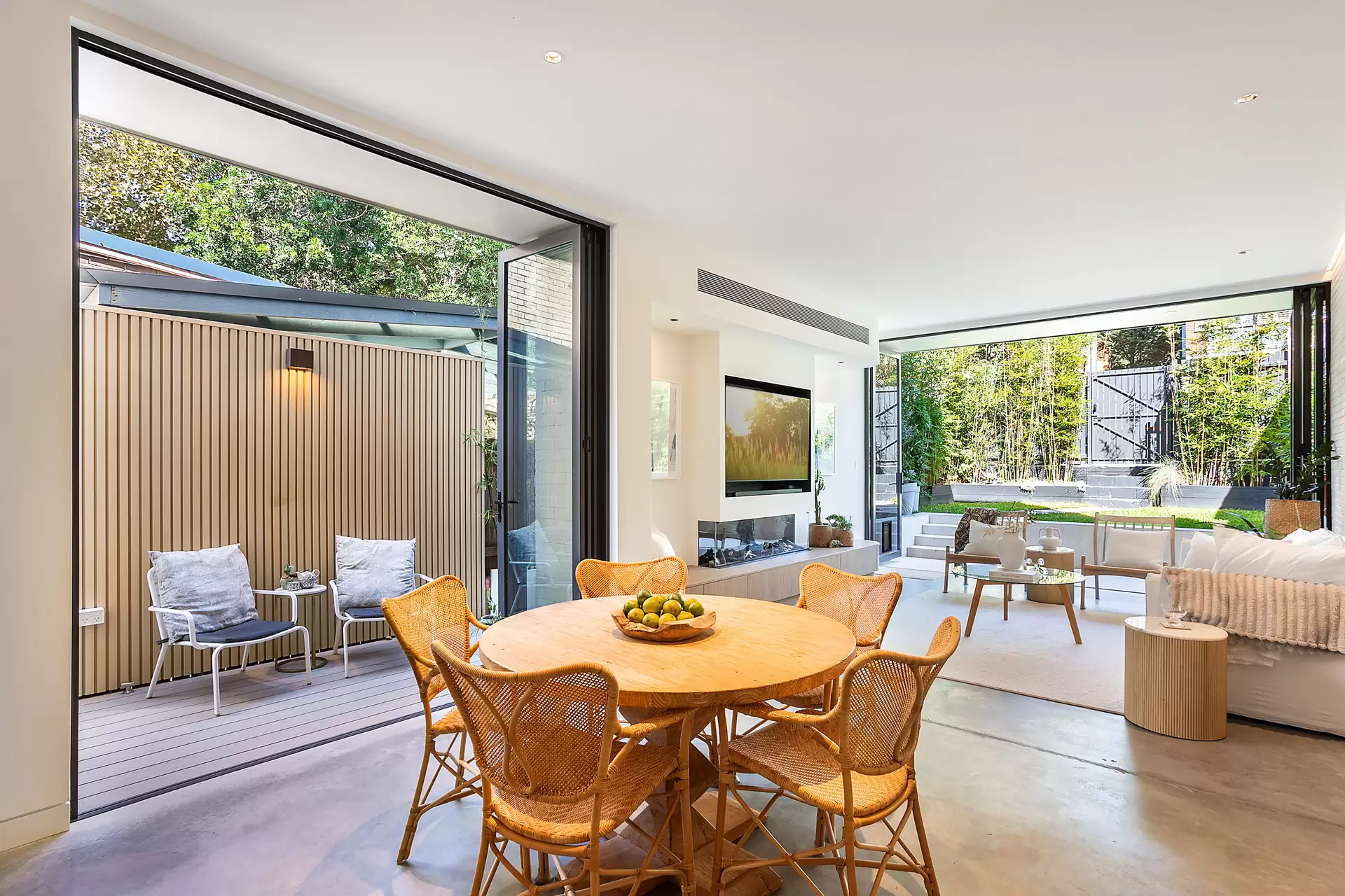 101 King Street, Randwick For Sale by Sydney Sotheby's International Realty - image 3