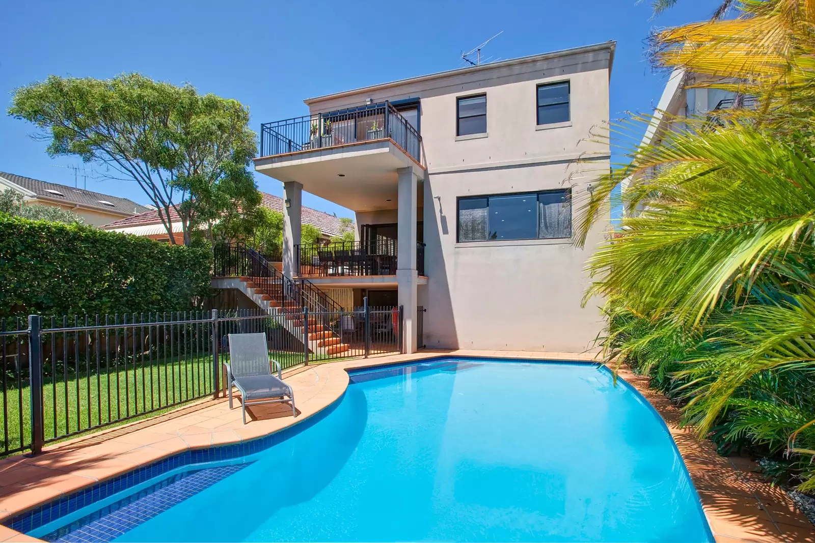 158 Military Road, Dover Heights Sold by Sydney Sotheby's International Realty - image 1