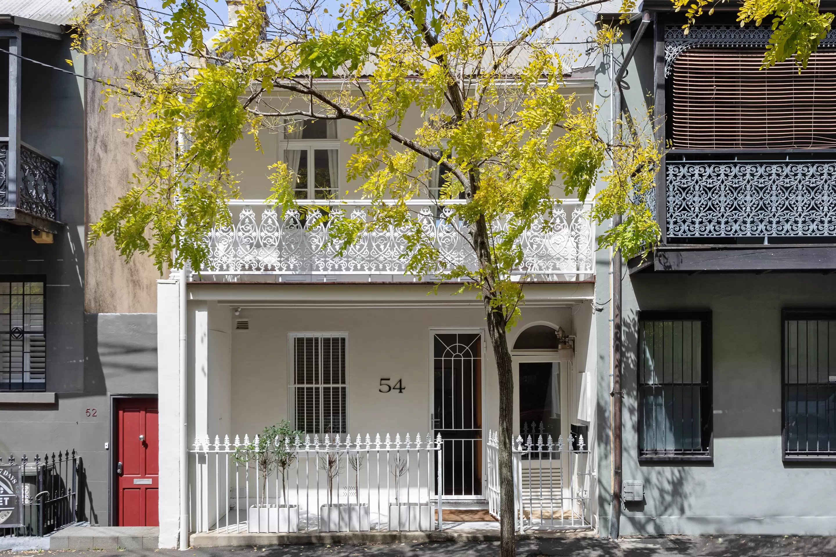 54 Surrey Street, Darlinghurst Auction by Sydney Sotheby's International Realty - image 1