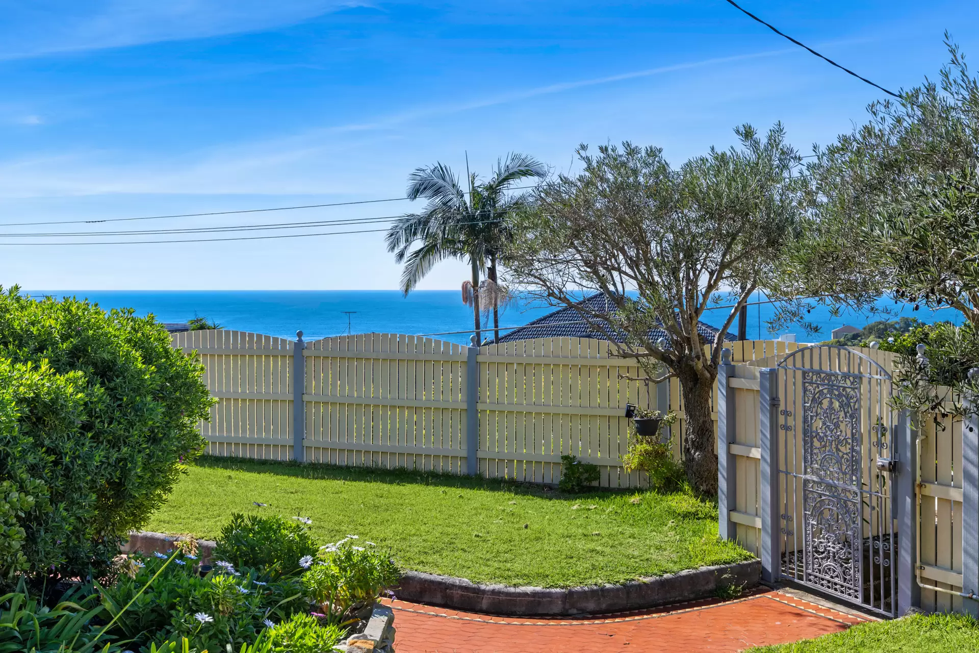 19 St Thomas Street, Bronte Auction by Sydney Sotheby's International Realty - image 3