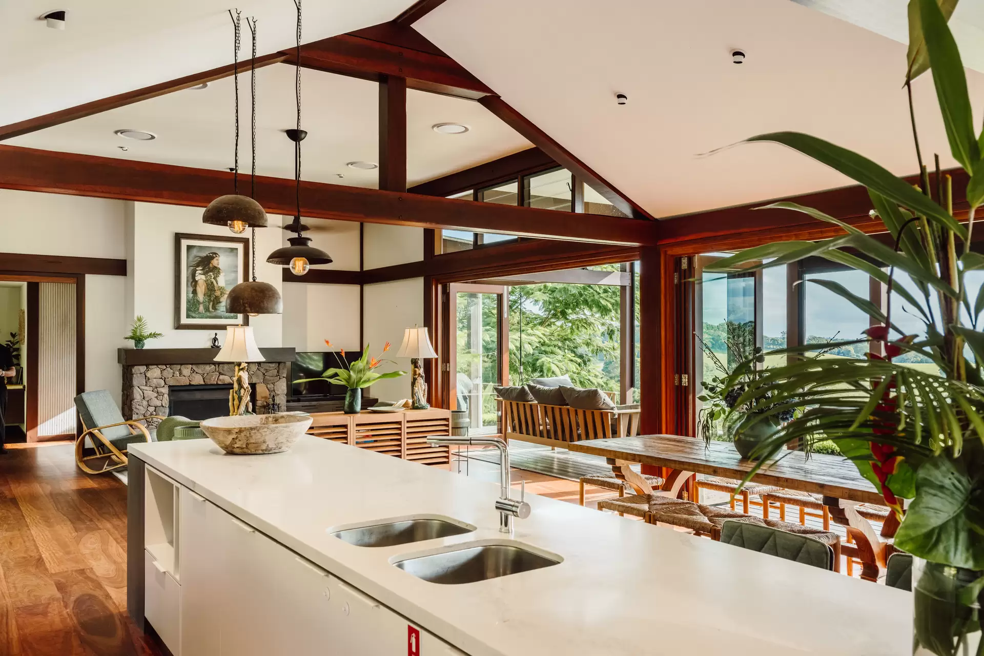 587 Fernleigh Road, Fernleigh For Sale by Sydney Sotheby's International Realty - image 9