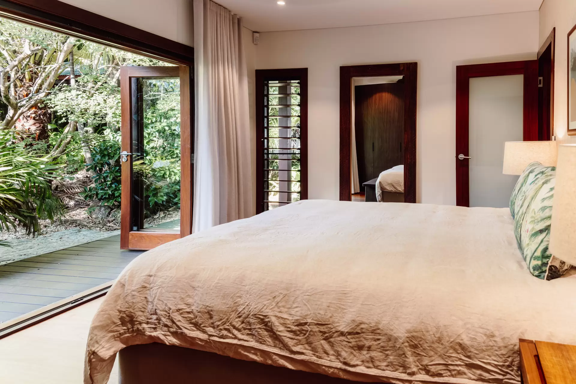 587 Fernleigh Road, Fernleigh For Sale by Sydney Sotheby's International Realty - image 21