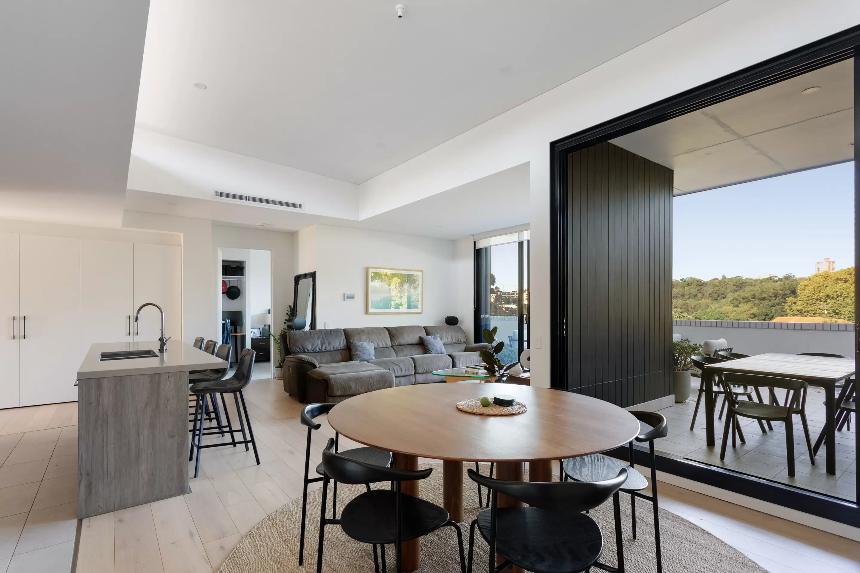 401/18 Neild Avenue, Darlinghurst Sold by Sydney Sotheby's International Realty - image 1