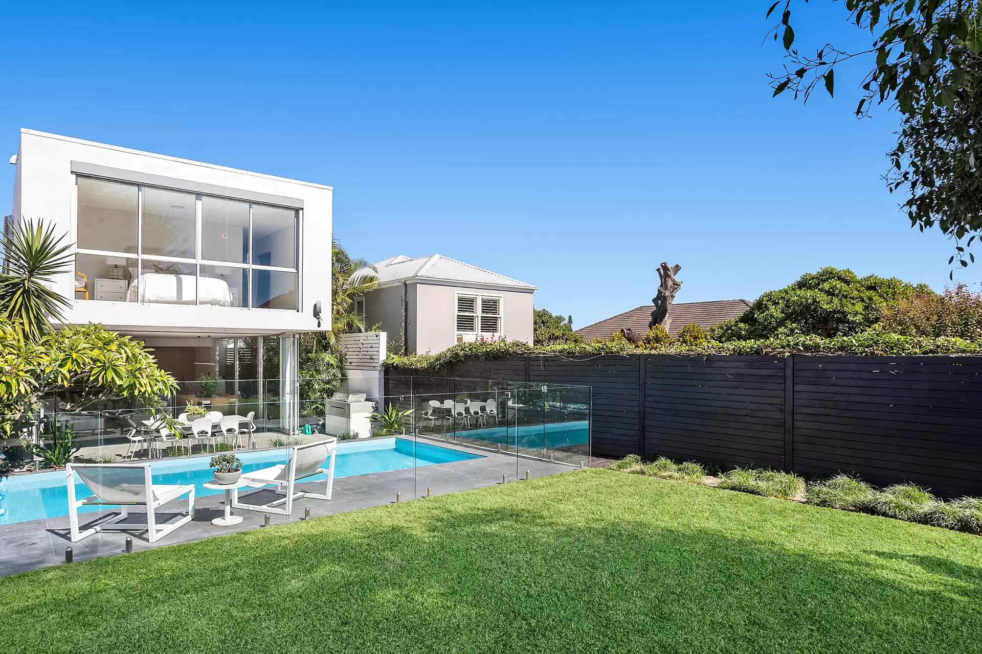 33 Pine Street, Randwick Auction by Sydney Sotheby's International Realty - image 9