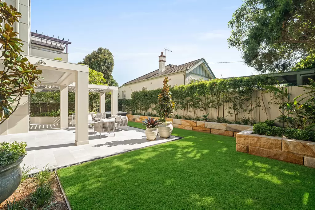 1/79-81 Dover Road, Rose Bay For Sale by Sydney Sotheby's International Realty