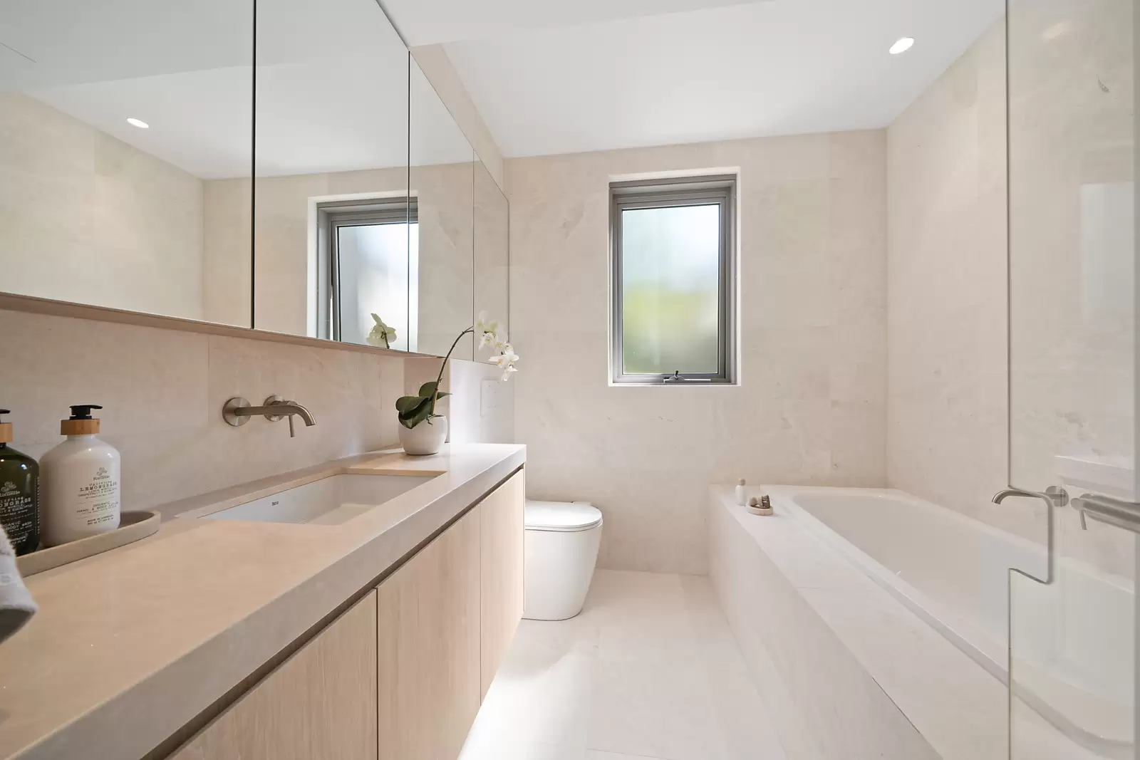1/79-81 Dover Road, Rose Bay For Sale by Sydney Sotheby's International Realty - image 12