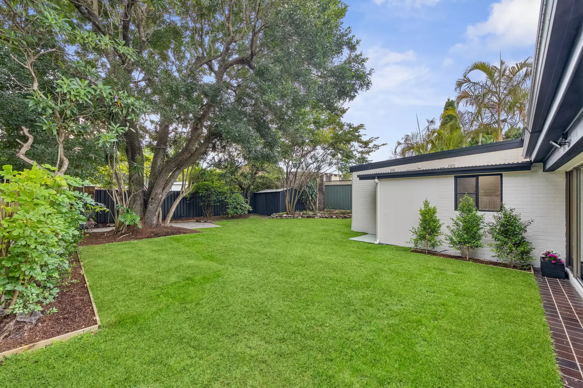 6 Ingram Street, Kensington Sold by Sydney Sotheby's International Realty - image 2