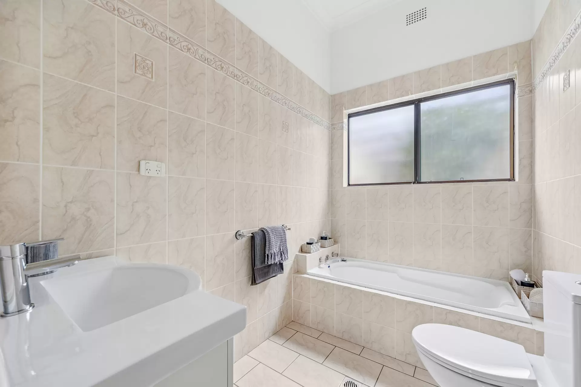 6 Ingram Street, Kensington Sold by Sydney Sotheby's International Realty - image 12