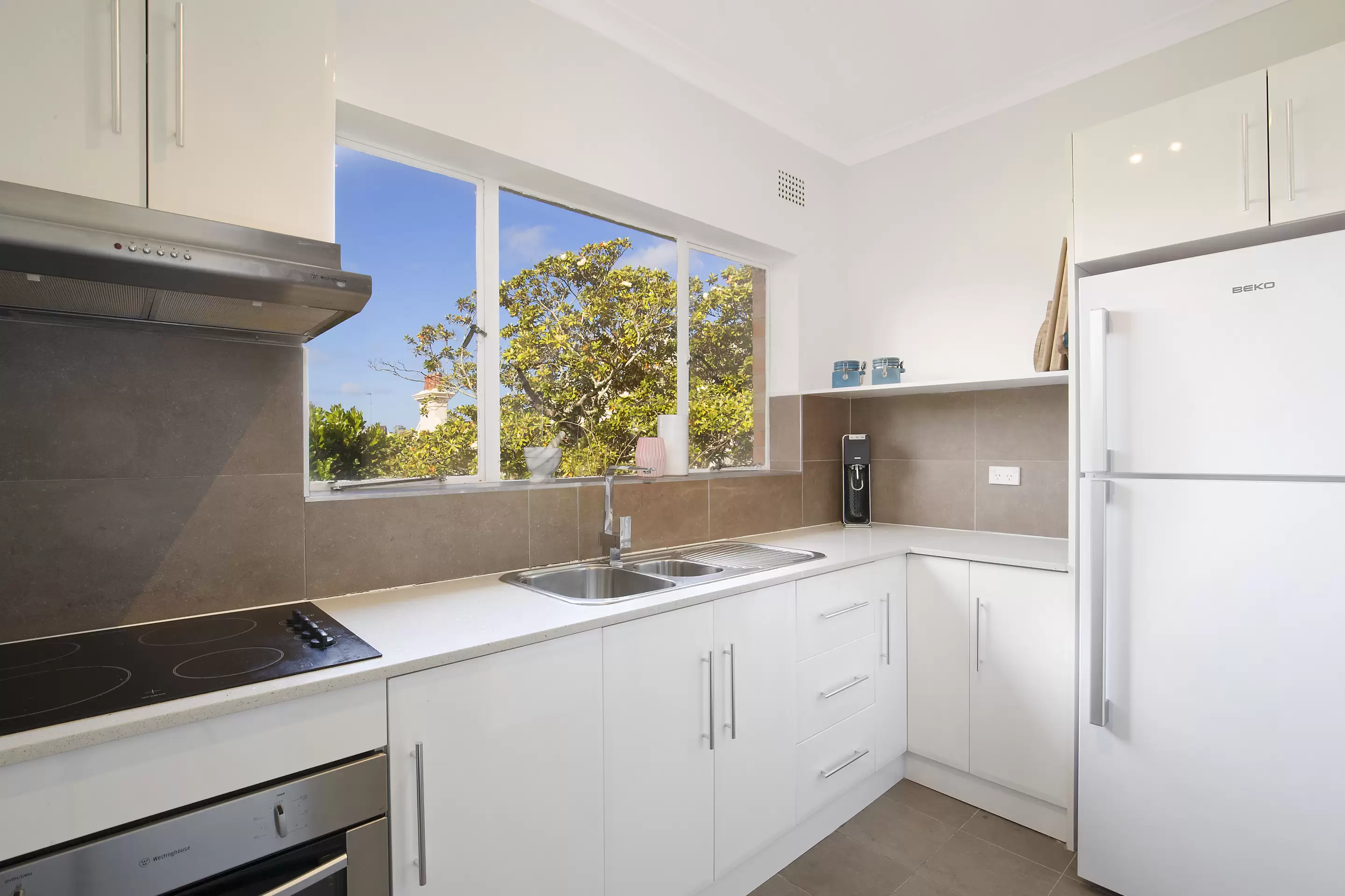 7/9 Guilfoyle Avenue, Double Bay For Lease by Sydney Sotheby's International Realty - image 2