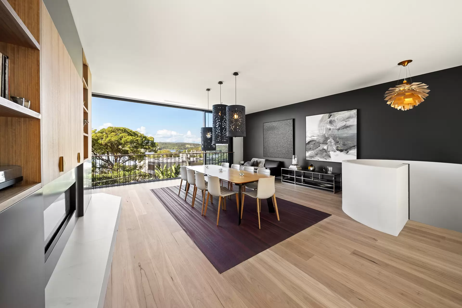 7 Tutus Street, Balgowlah Heights For Sale by Sydney Sotheby's International Realty - image 2