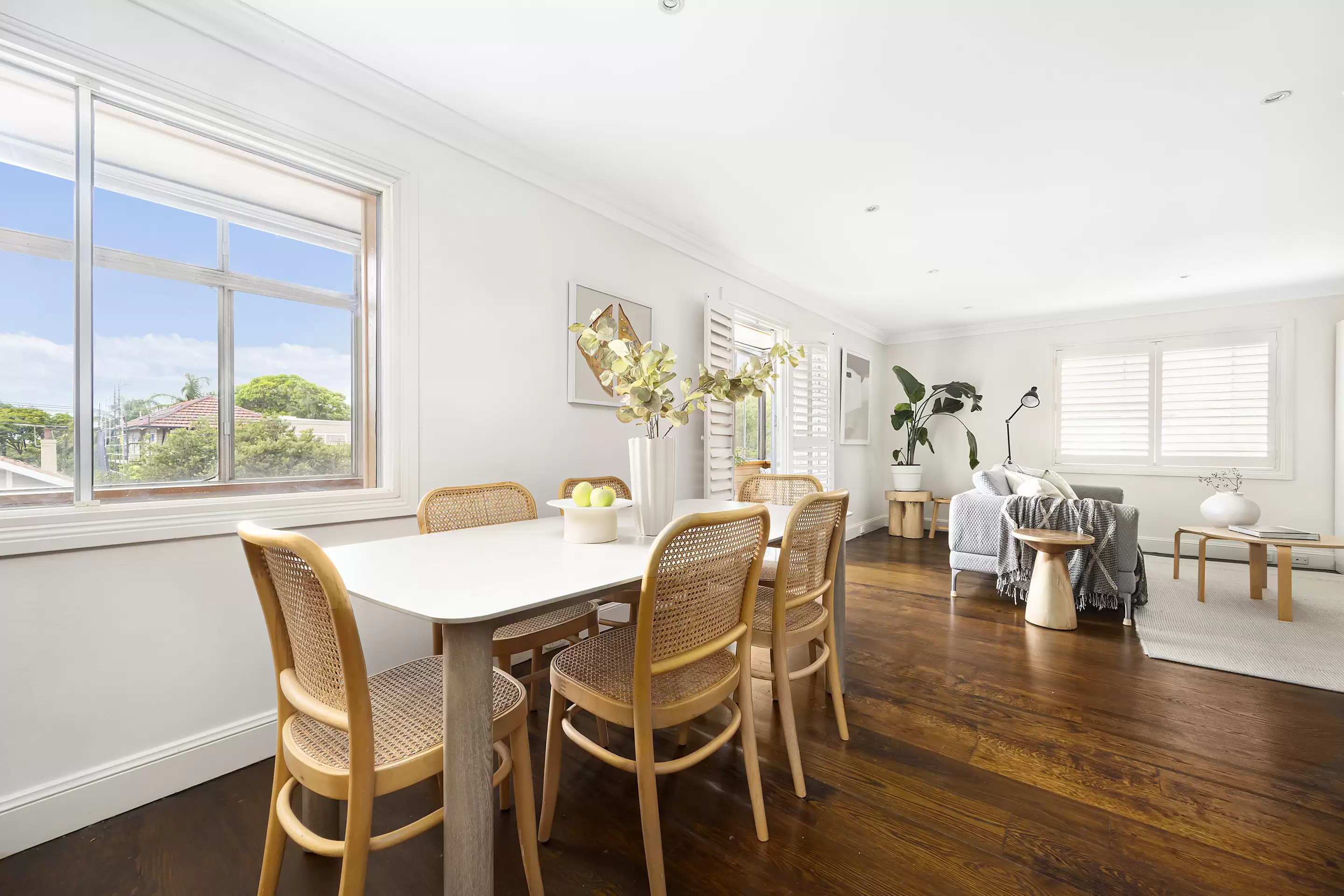 1/68 St Marks Road, Randwick Sold by Sydney Sotheby's International Realty - image 2