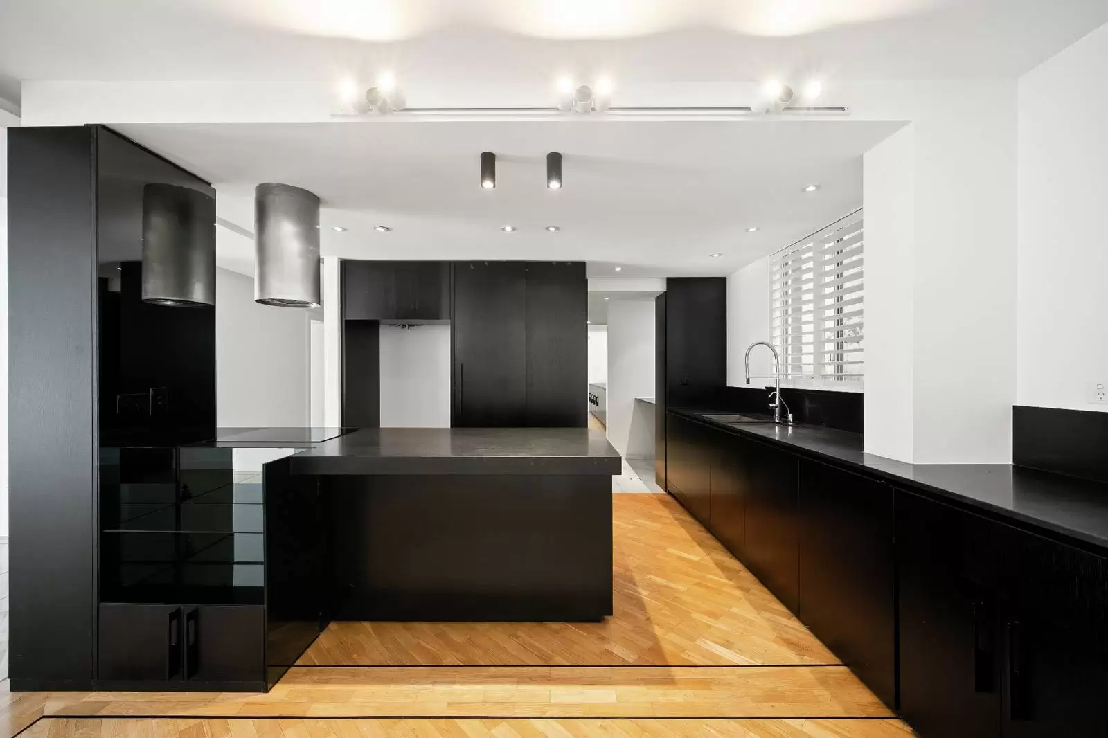 12/42–43 New Beach Road, Darling Point For Lease by Sydney Sotheby's International Realty - image 4