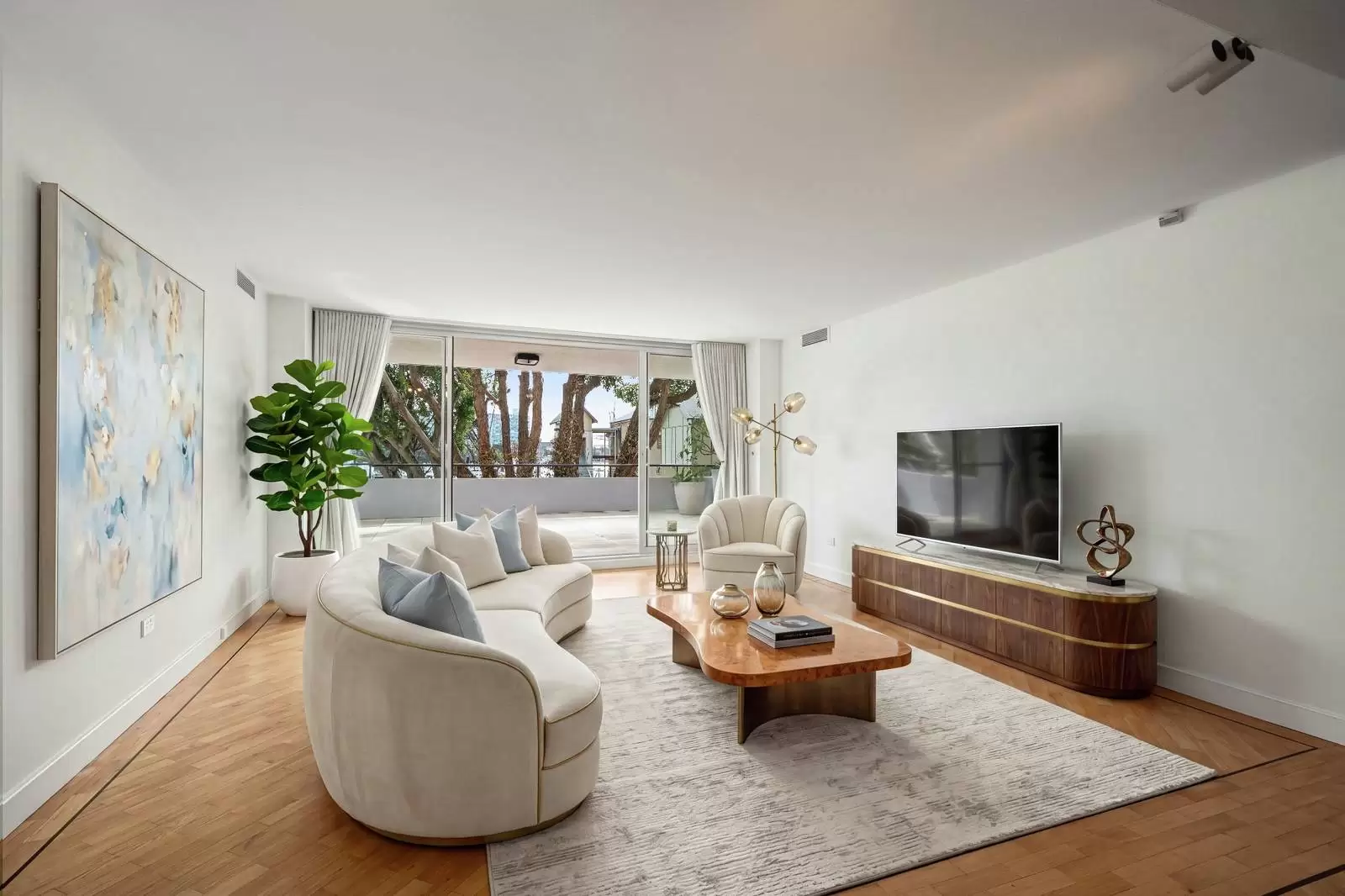 12/42–43 New Beach Road, Darling Point For Lease by Sydney Sotheby's International Realty - image 3