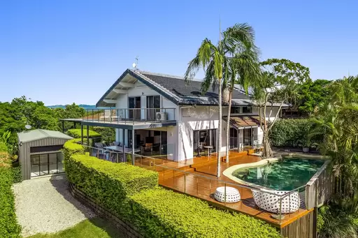 13 Goolara Court, Ocean Shores For Sale by Sydney Sotheby's International Realty