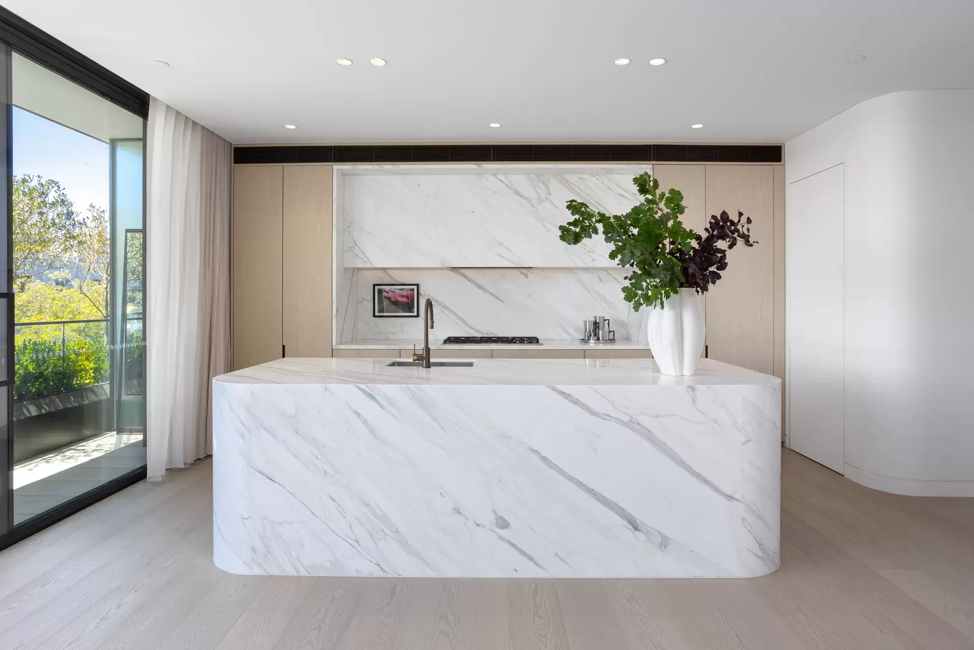501/34 Cross Street, Double Bay Auction by Sydney Sotheby's International Realty - image 1