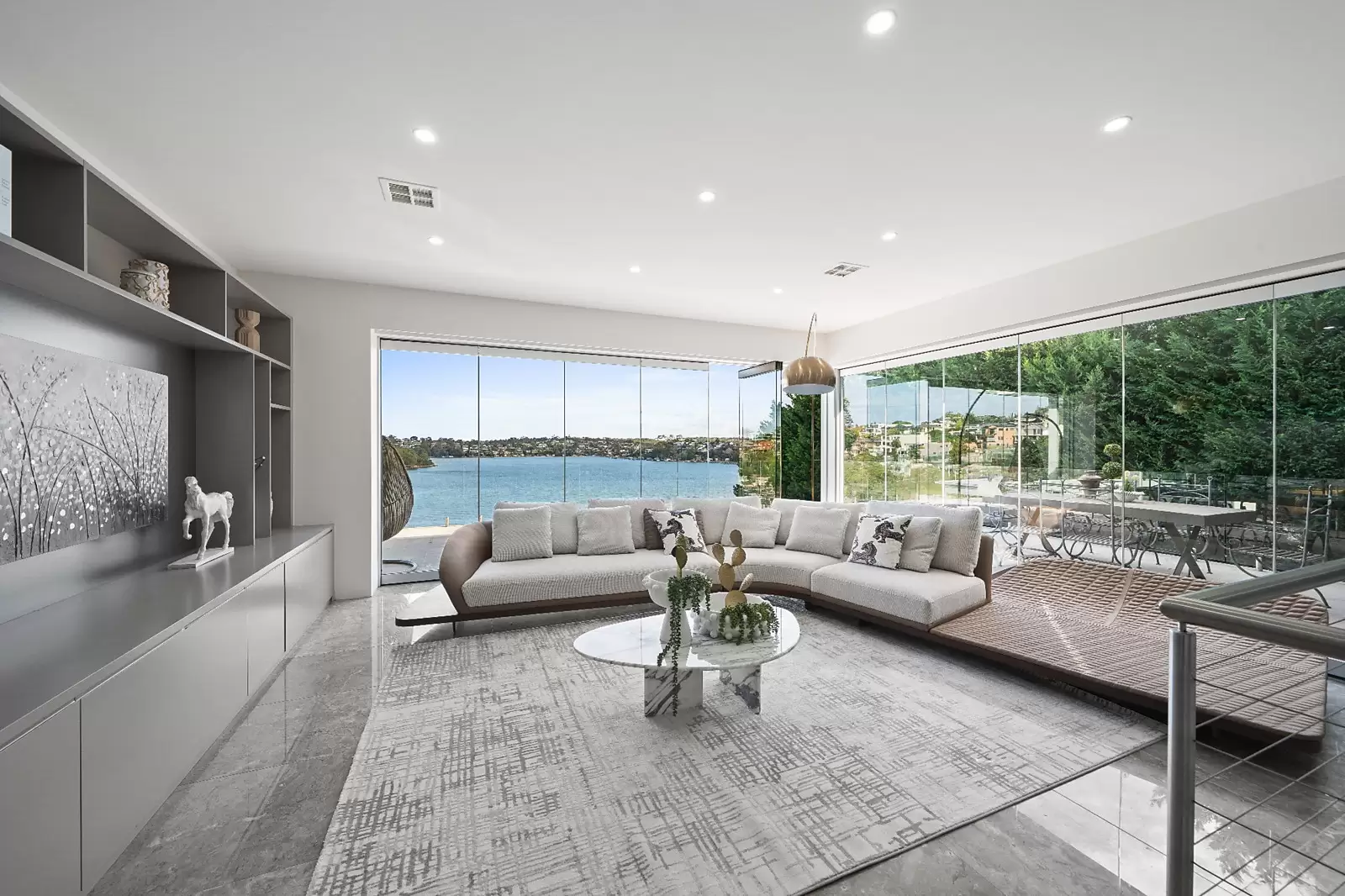 30 Pleasant Way, Blakehurst For Sale by Sydney Sotheby's International Realty - image 10