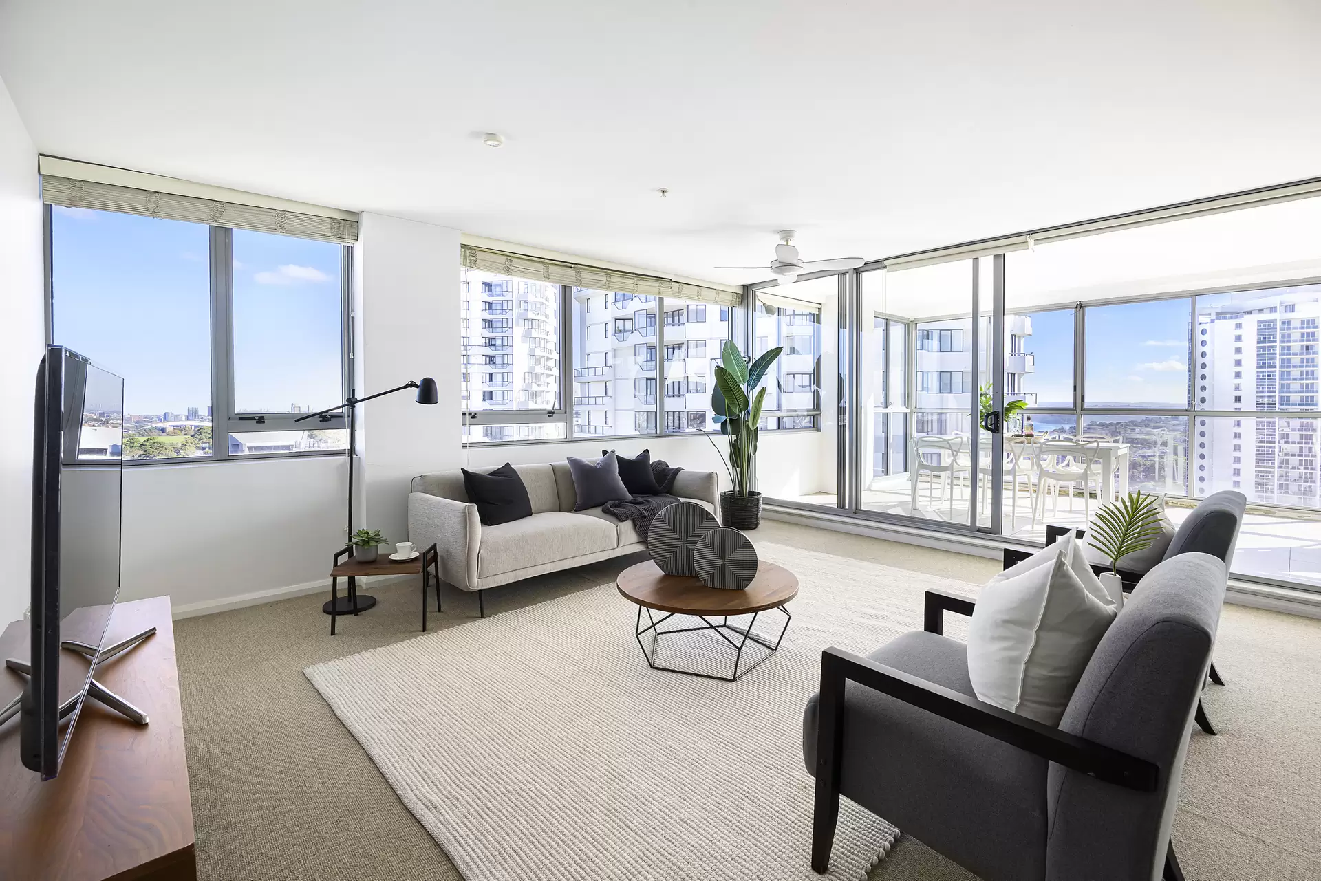1503/80 Ebley Street, Bondi Junction Auction by Sydney Sotheby's International Realty - image 1