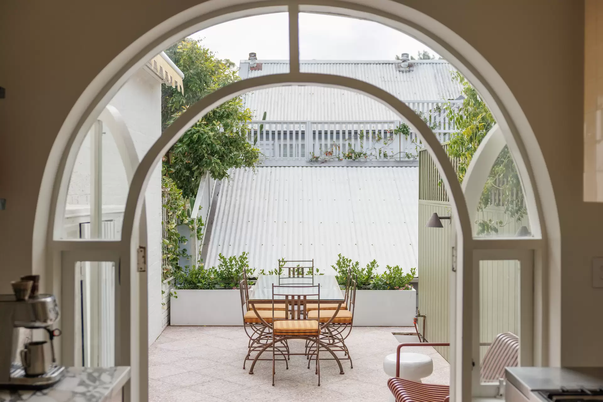 114 Sutherland Street, Paddington Auction by Sydney Sotheby's International Realty - image 1
