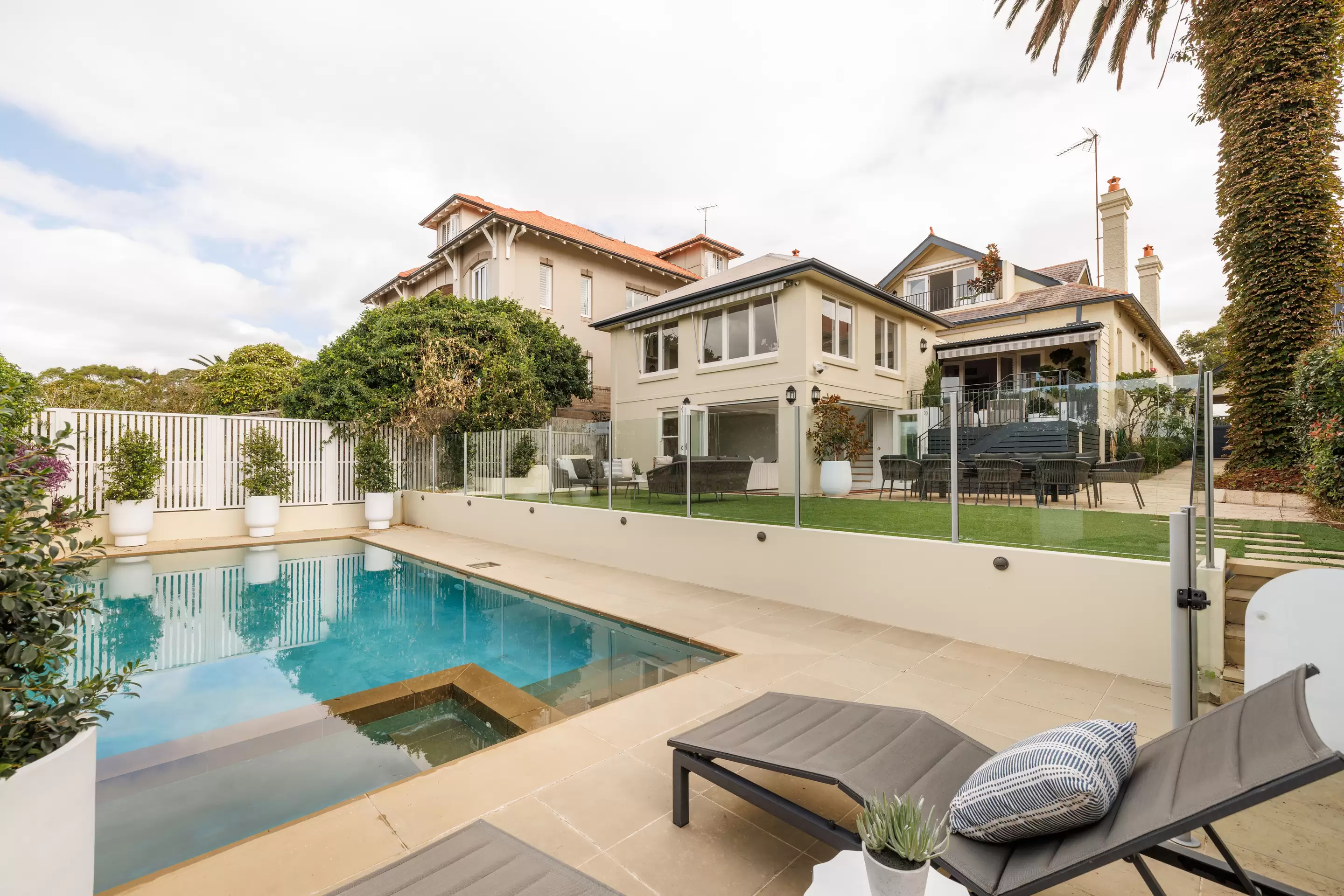 123 Cremorne Road, Cremorne Point Auction by Sydney Sotheby's International Realty - image 2