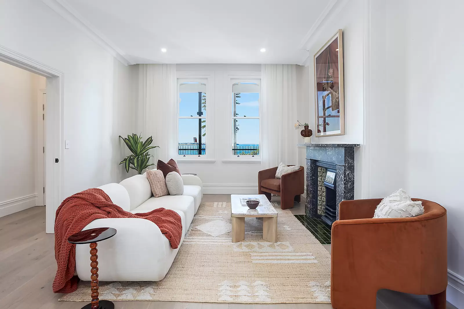 64 The Grand Parade, Brighton-le-sands Auction by Sydney Sotheby's International Realty - image 4
