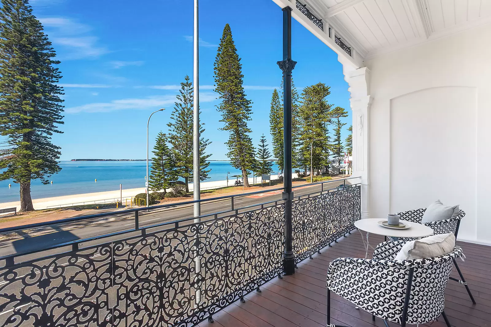 64 The Grand Parade, Brighton-le-sands Auction by Sydney Sotheby's International Realty - image 7