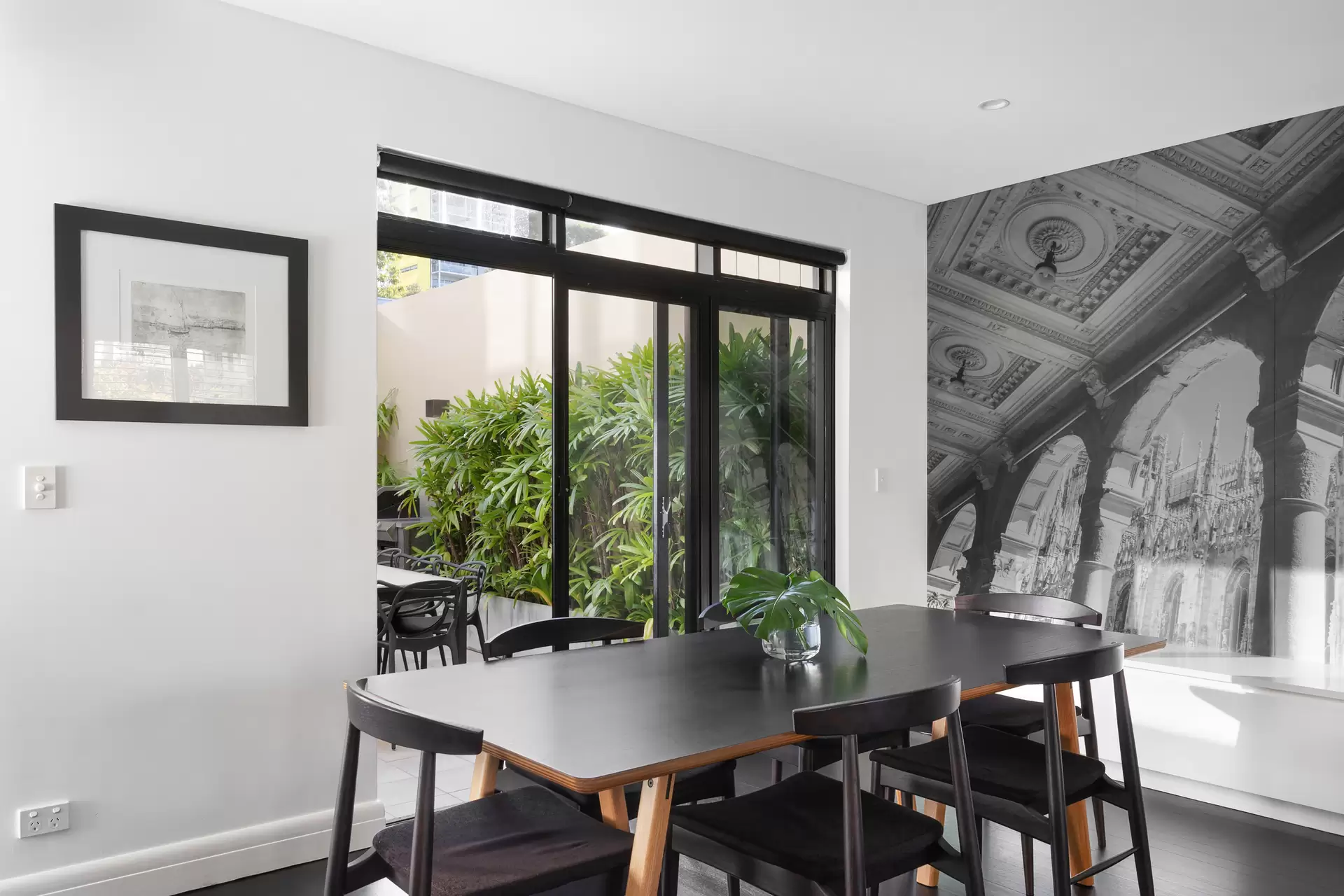 33 Mount Street Walk, Pyrmont Auction by Sydney Sotheby's International Realty - image 1