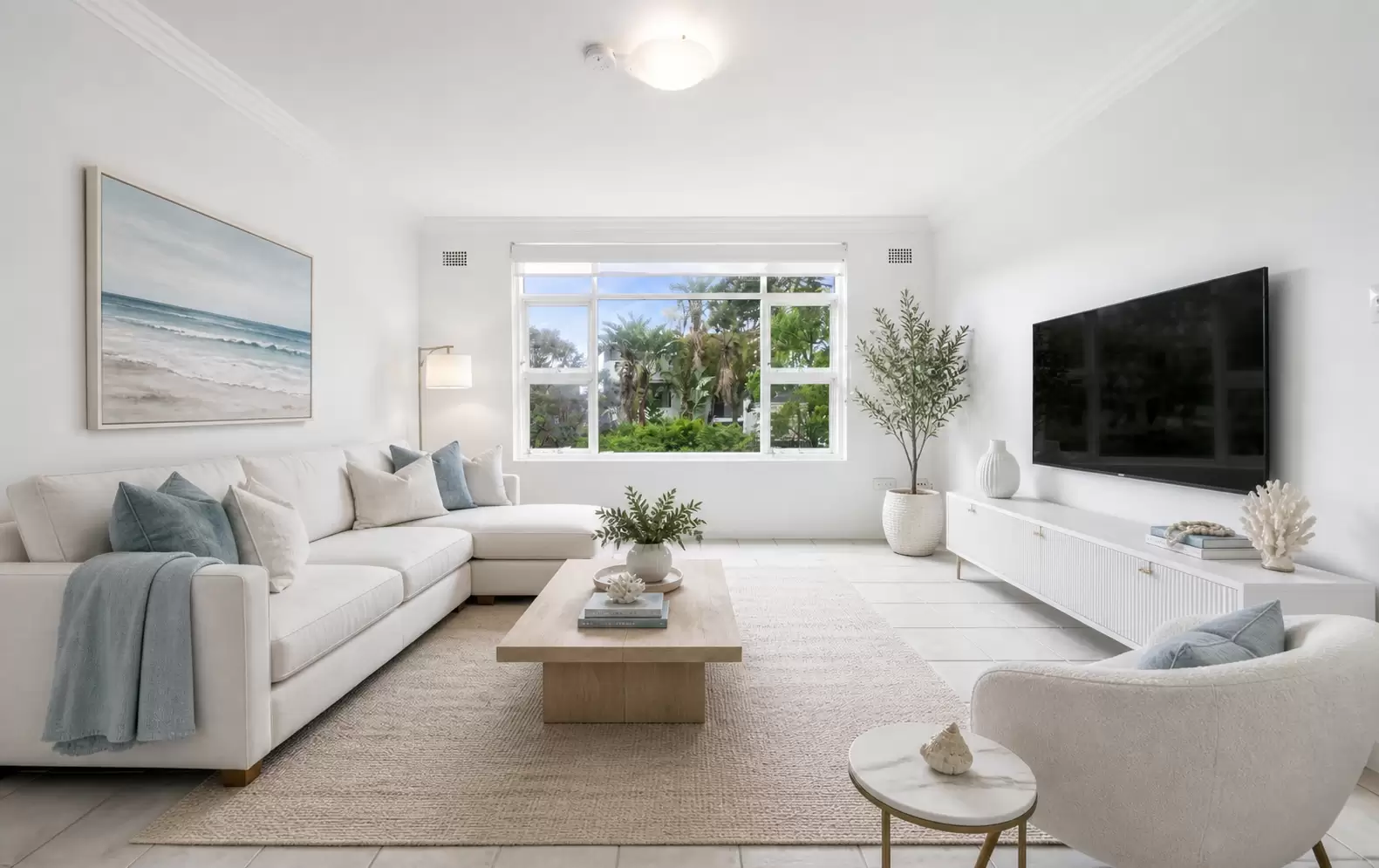 1/739 Old South Head Road, Vaucluse For Lease by Sydney Sotheby's International Realty - image 1