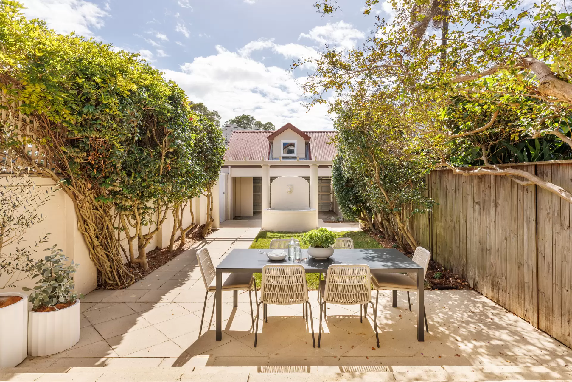 2 Woodstock Street, Bondi Junction Auction by Sydney Sotheby's International Realty - image 1