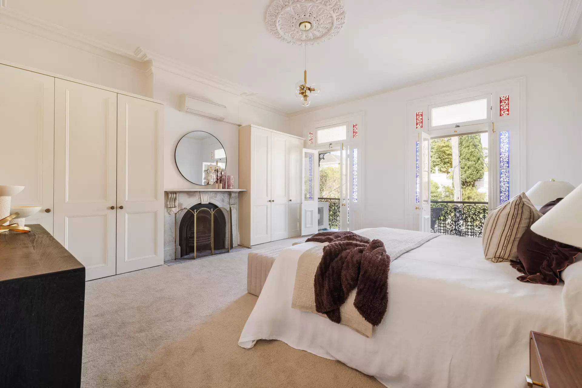 2 Woodstock Street, Bondi Junction Auction by Sydney Sotheby's International Realty - image 1