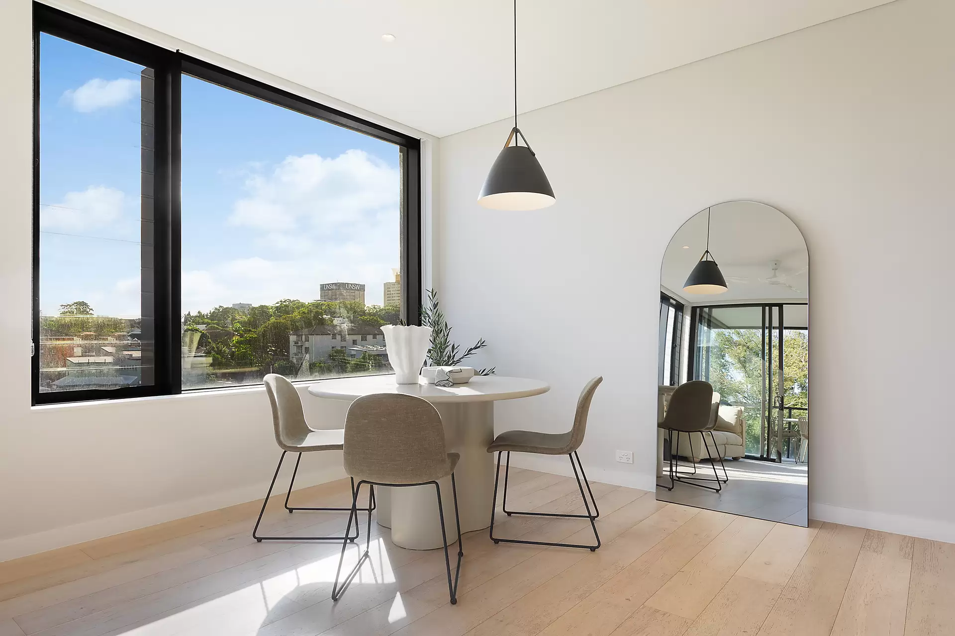 311/3 Young Street, Randwick Sold by Sydney Sotheby's International Realty - image 2