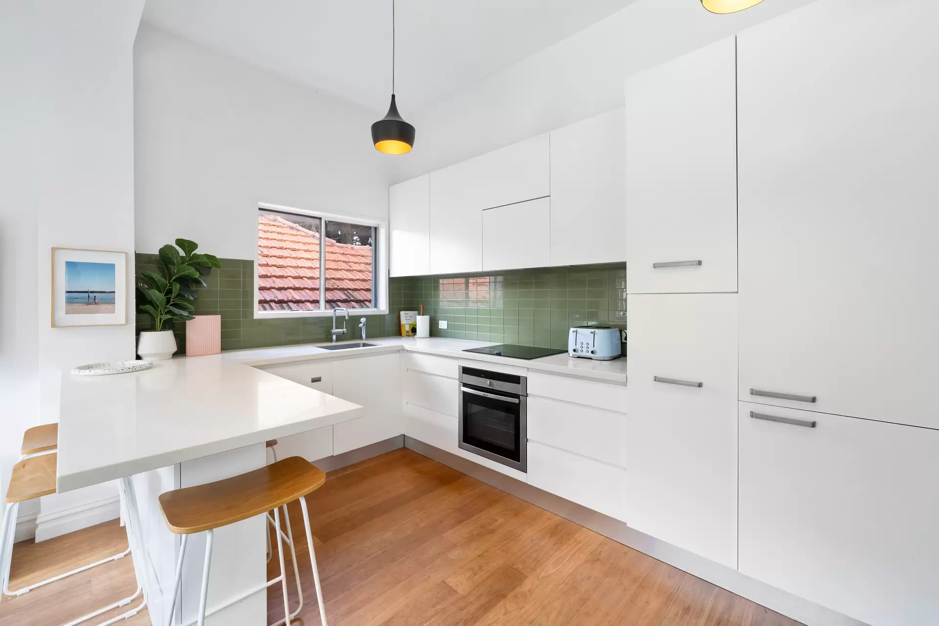3 /52-54 Blenheim Street, Queens Park Leased by Sydney Sotheby's International Realty - image 1