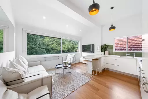 3 /52-54 Blenheim Street, Queens Park For Lease by Sydney Sotheby's International Realty