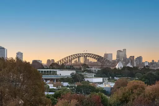 307/161 Brougham Street, Woolloomooloo For Sale by Sydney Sotheby's International Realty